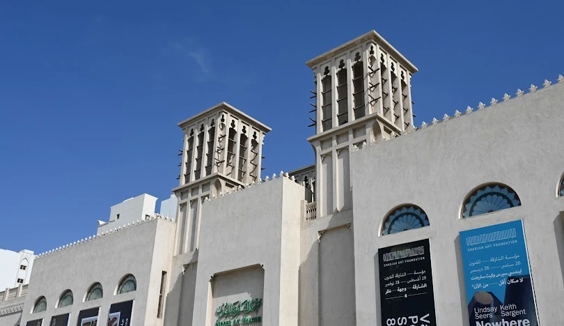 visit sharjah art museum with Cabiolimo chauffeur services